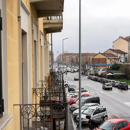 Accogliente Bilocale Posizione Strategica * 몬칼리에리